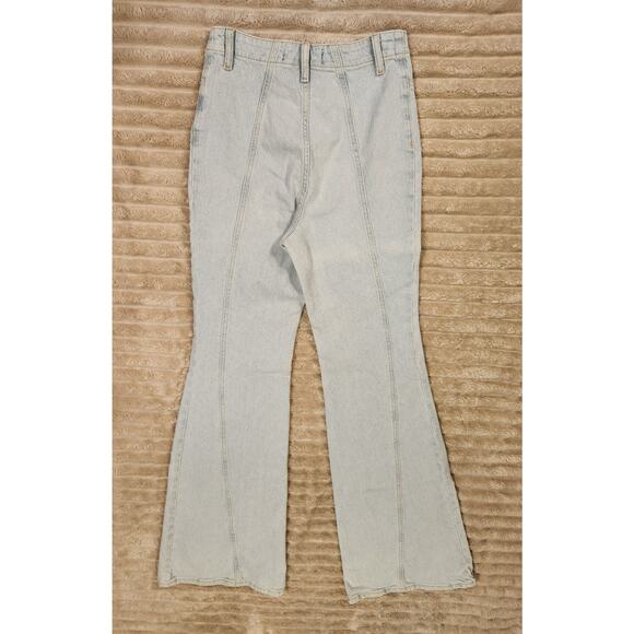 Free People We The‎ Free Florence Flare Jeans Light Indigo Size 26 - Picture 2 of 5